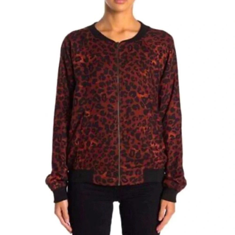 BeachLunchLounge Jacket Bomber Leopard Red
Black Size L
